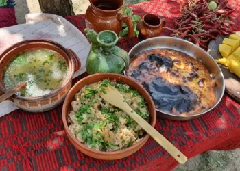 The Role of Food in Cultural Tourism: A Journey Beyond Scenery and History