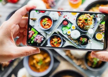 From Street Food to Michelin-Starred Restaurants: Food as Cultural Expression and Identity in the Age of Social Media
