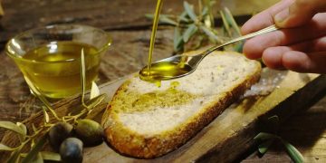 Tuscany’s Olive Oil: The Herbaceous Aromas of a Storied Region