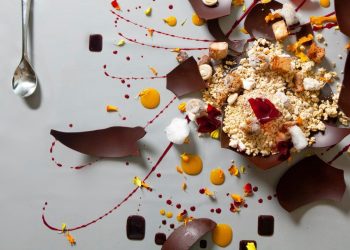 Grant Achatz and the Revolution of Dining: Food as Performance at Alinea