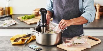 Retaining Flavor and Nutrients through Low-Temperature Cooking Techniques: Sous Vide and Beyond