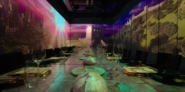 Restaurants as Immersive Experiences: Dining as Art and Culture