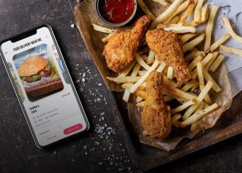 The Impact of Online Food Delivery Platforms on Traditional Dining Models